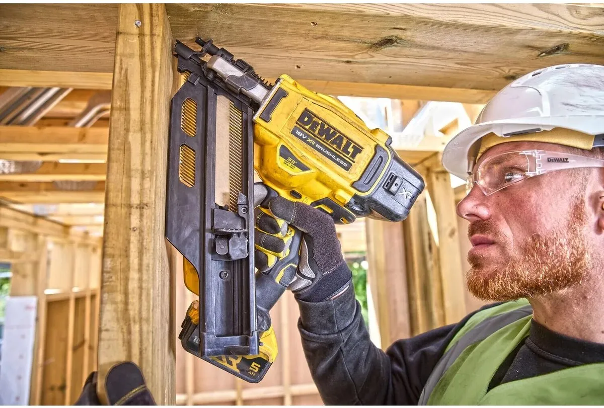 DeWalt DCN930N Accu Constructie Tacker 18V XR - Enkelshot/Bumpfire