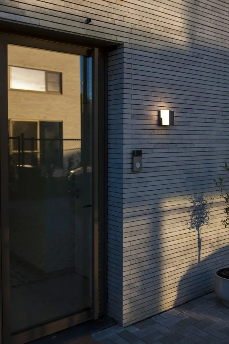 Lutec Domino LED Wandlamp 1300lm 3000K - IP65 Grijs - afbeelding 6 van 6