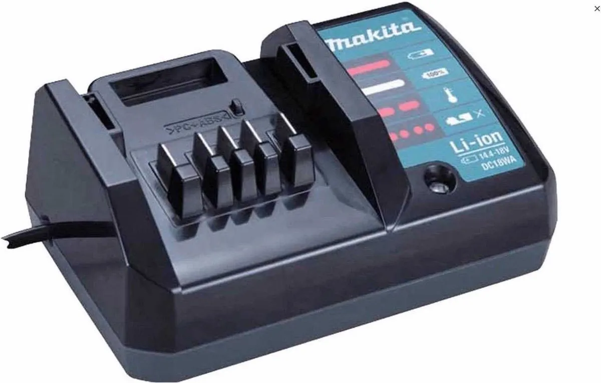 Makita DK18354X1 Combi Kit - 2x Accu 1500mAh + Bitset