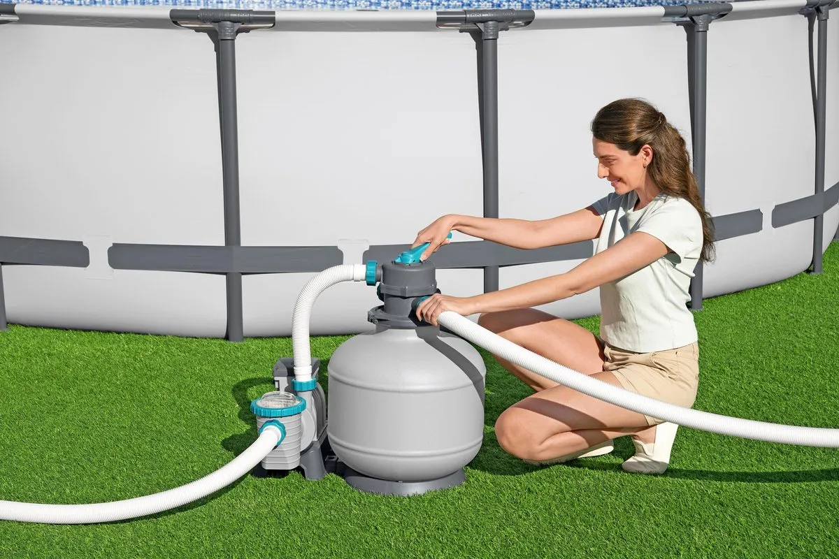 Bestway 8.327 L Zandfilterpomp - 8327 l/h