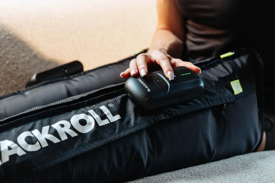 BLACKROLL Compression Boots 2.0 Herstelapparaat - Maat L - Zwart