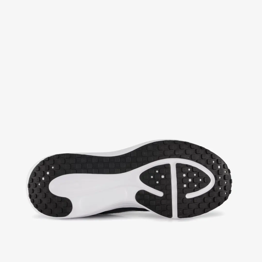 Nike Revolution HJ9198-003 Sportschoenen - Maat 49.5 - Zwart/Wit