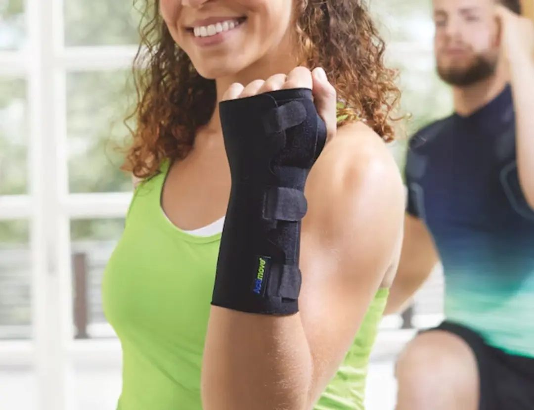 Actimove Sports Edition Polsbrace M - Zwart
