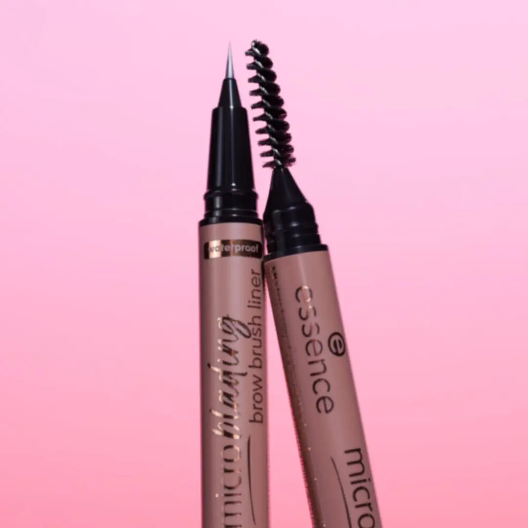 Essence Microblading Brow Brush Liner 02 Lichtbruin - 0,6ml