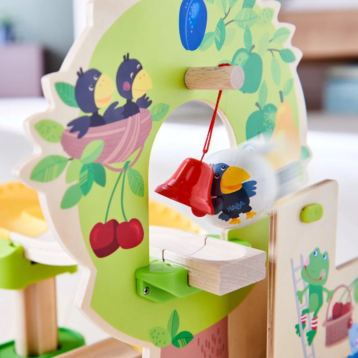 Haba Kullerbü Boomgaard Knikkerbaan - Multicolor - 23 Onderdelen - afbeelding 6 van 6