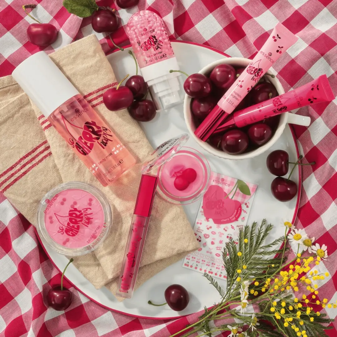 Essence So Cherry Peptide Lipgloss 02 Cherry - 10 ml