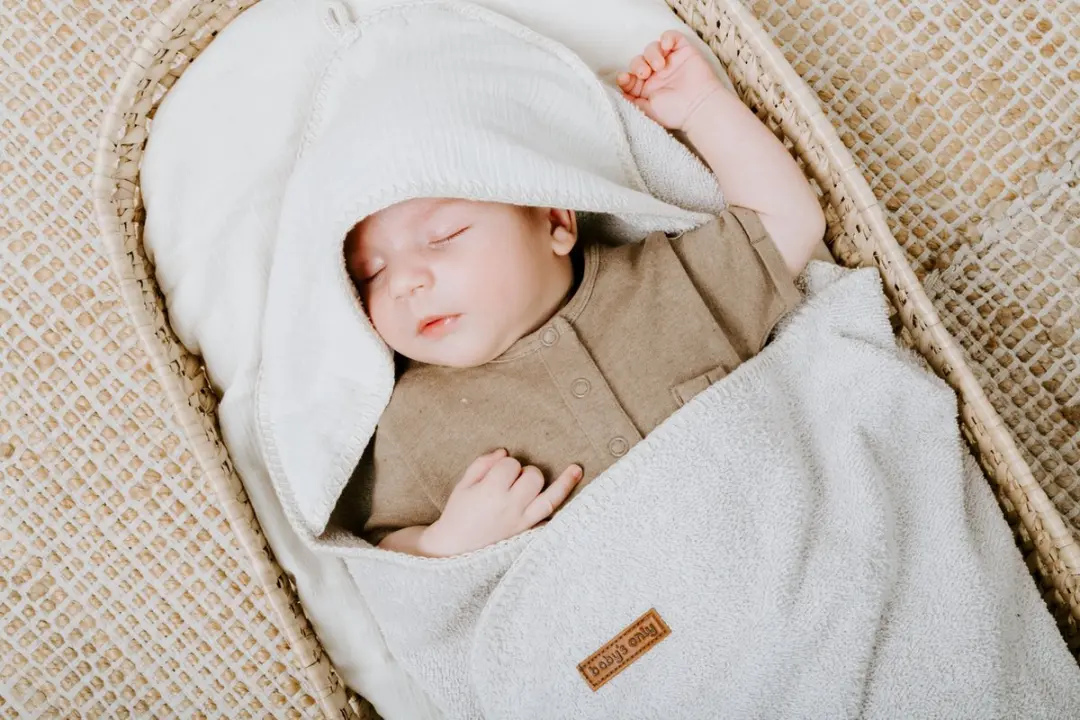 Baby's Only Badcape Breeze Roest 75x85cm - 100% Katoen