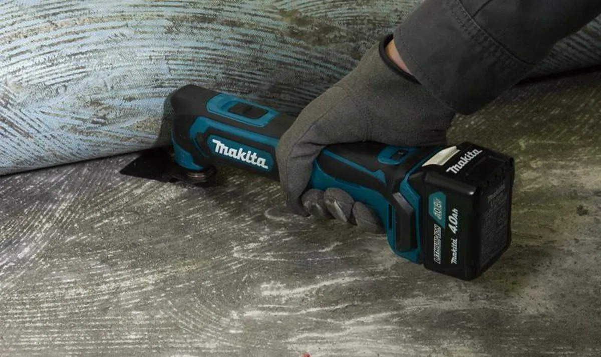 Makita TM30DZJX4 Multitool 10,8V - 4000mAh