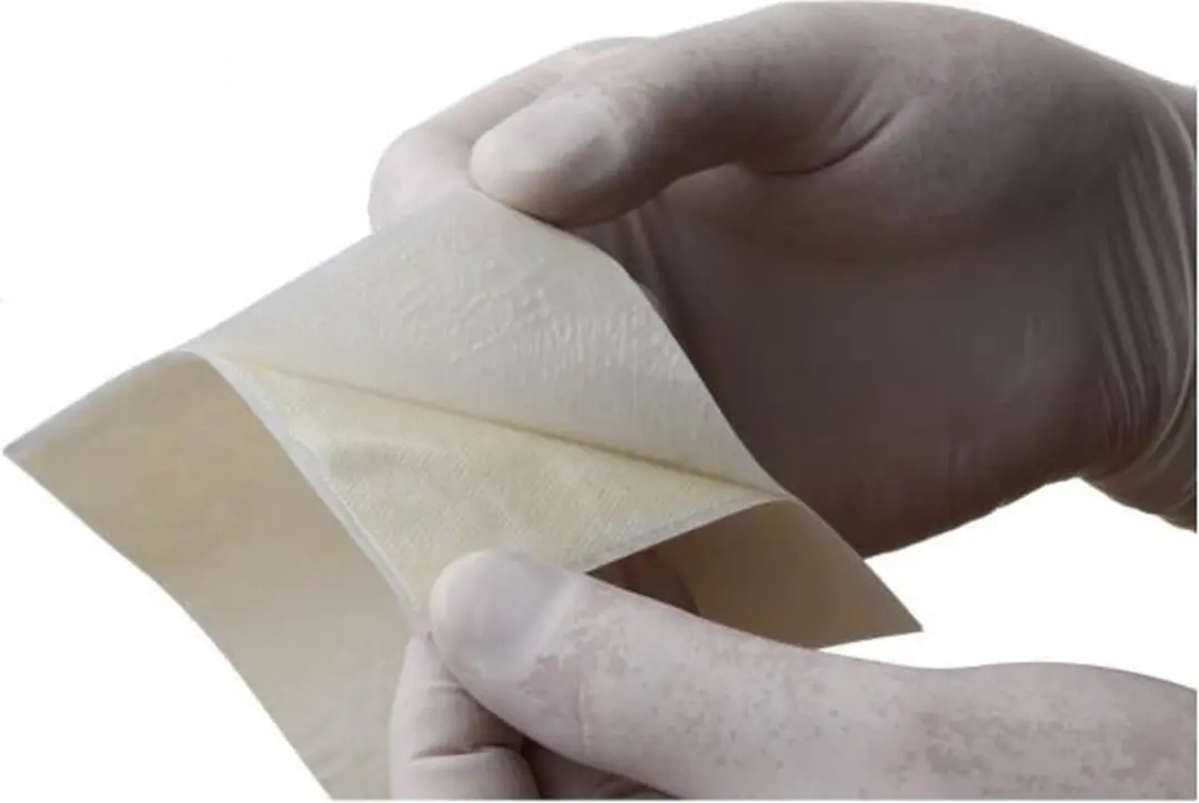 Klinion Mesitran Tulle Zalfkompres 10x10cm