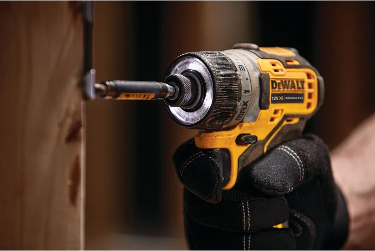 DeWalt DCF601D2 Accu Slagschroevendraaier 12V XR - 2x 2.0Ah - 8 standen