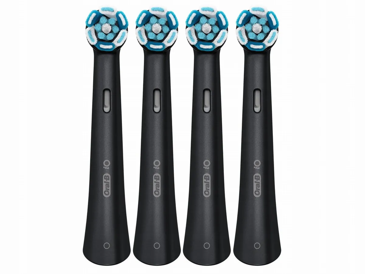 Oral-B iO Ultimate Clean Opzetborstels 4 Stuks - Zwart
