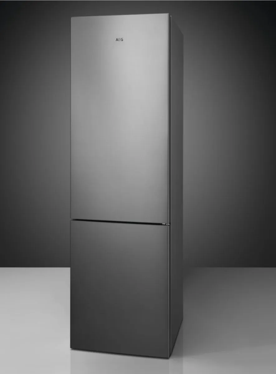 AEG Series 6000 RCB636C6MU Koelkast Vriescombinatie 366L - Roestvrijstaal
