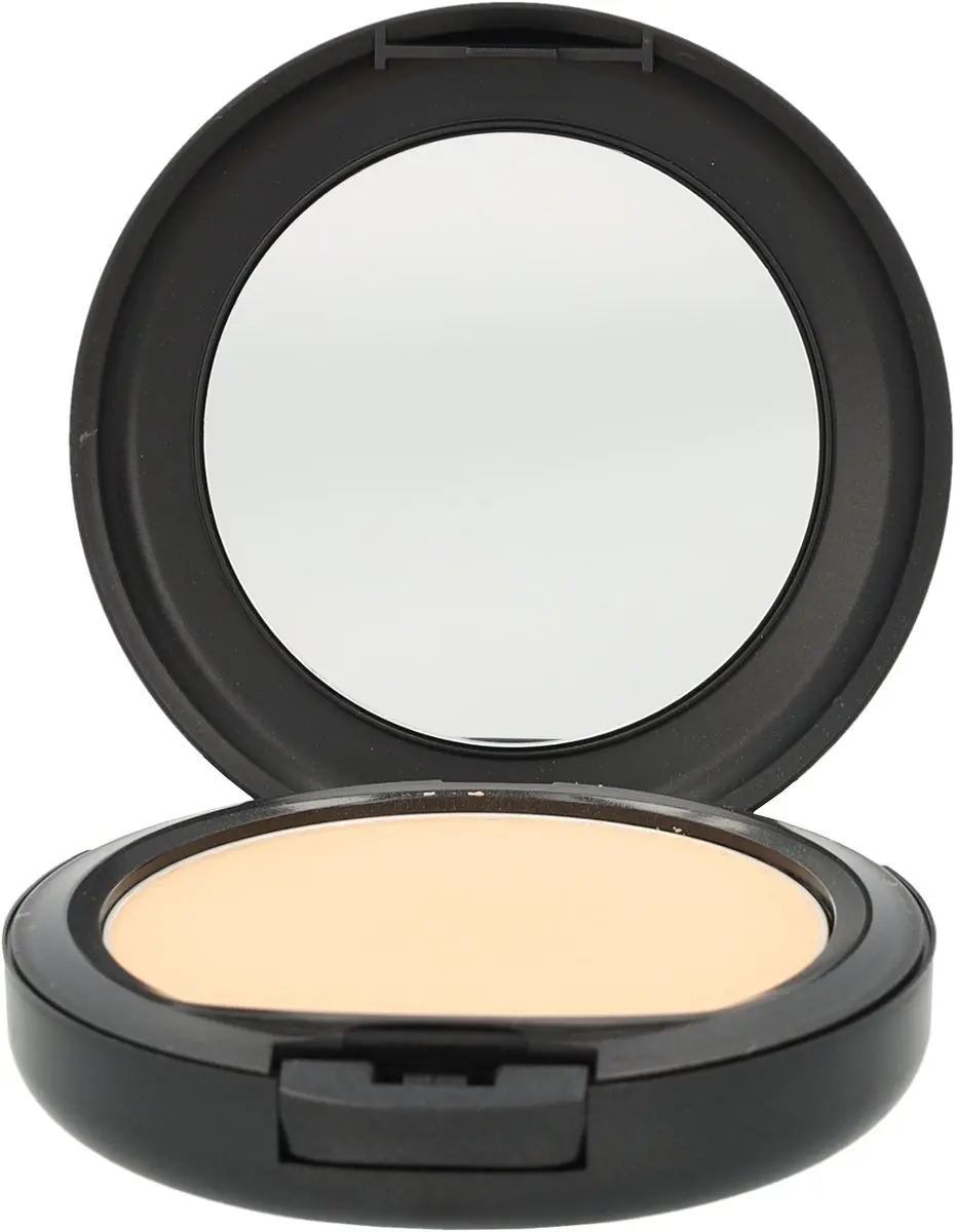 MAC Studio Fix Powder Plus Foundation C3 - 150ml
