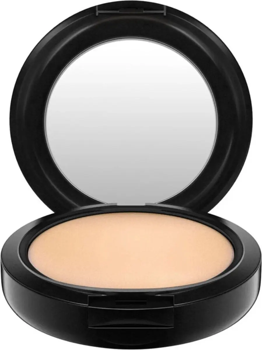 MAC Studio Fix Powder Plus Foundation C3