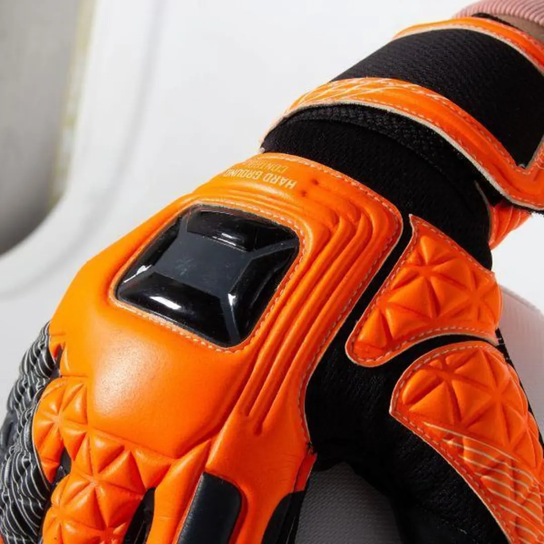 Stanno Hardground RFH III - Maat 10.5 Oranje