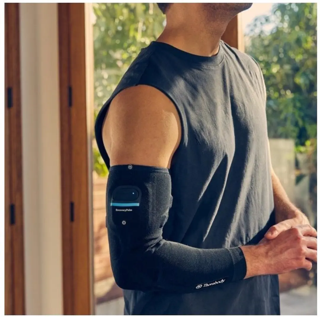 Therabody RecoveryPulse Arm Sleeve S - Zwart