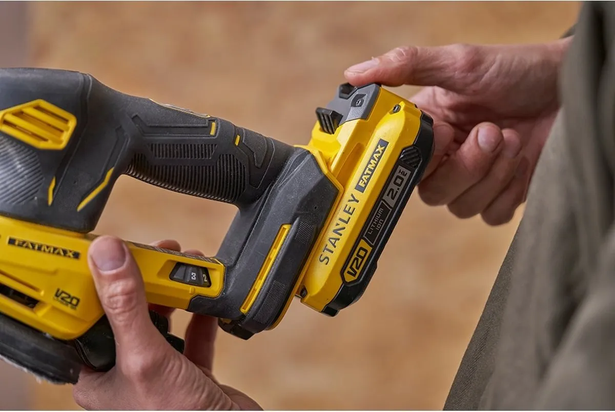 Stanley FatMax V20 SFMCW221D1S-QW Detailschuurmachine - 18V 2.0Ah