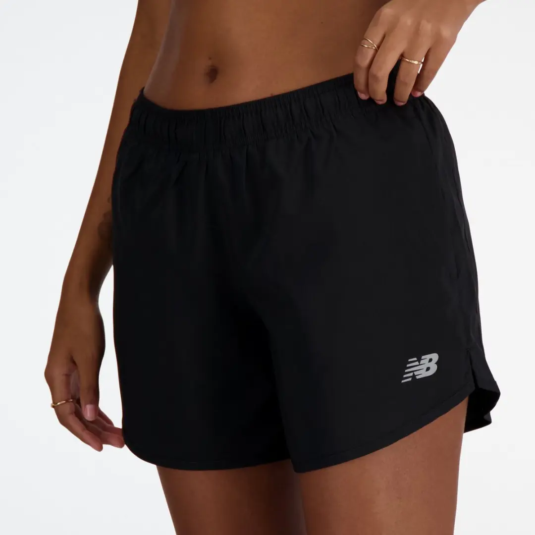 New Balance Sport Essential Short 5" Dames Sportbroek - M - Zwart