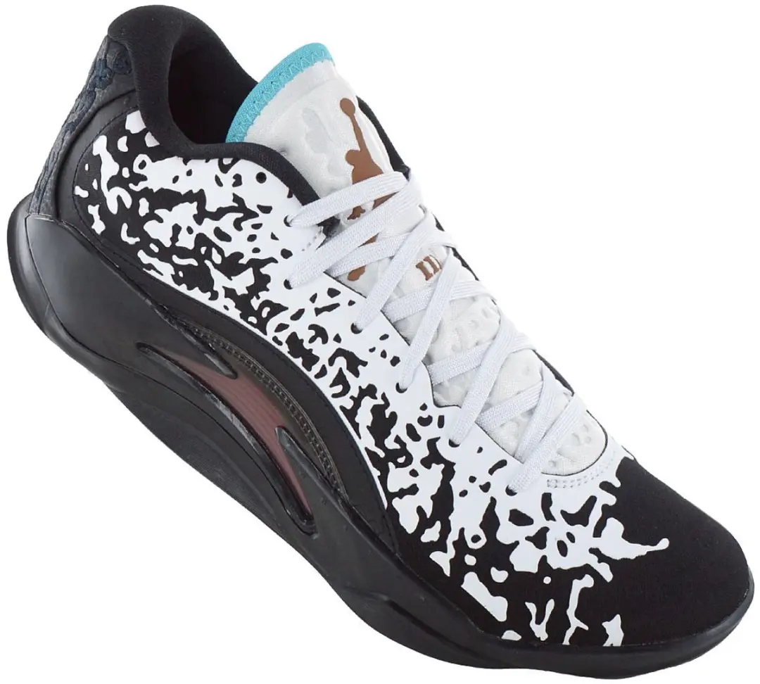 Jordan Air Jordan Zion 3 DR0675-002 - Heren Basketbalschoenen - Zwart - Maat 44