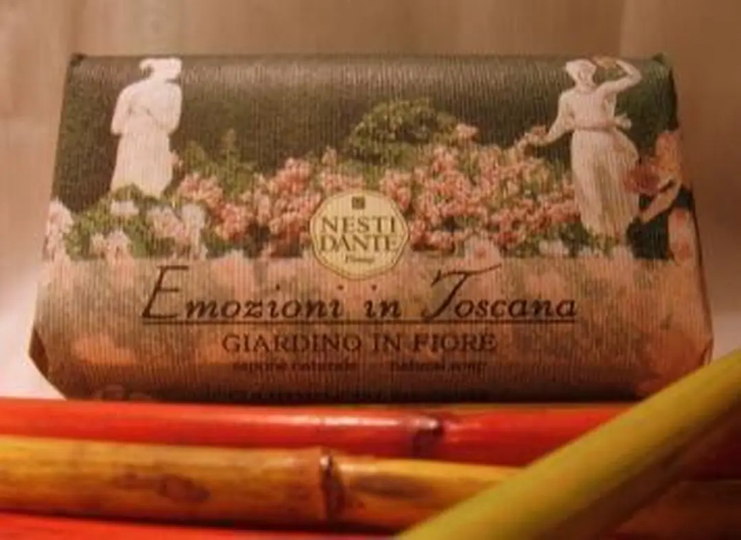 Nesti Dante Bloom.Garden Zeep 250g
