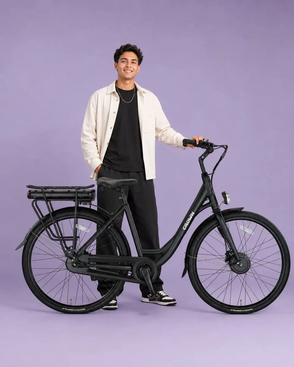 Crown Sydney Elektrische Stadsfiets 7 Versnellingen 28 Inch - 52 cm Mat Zwart