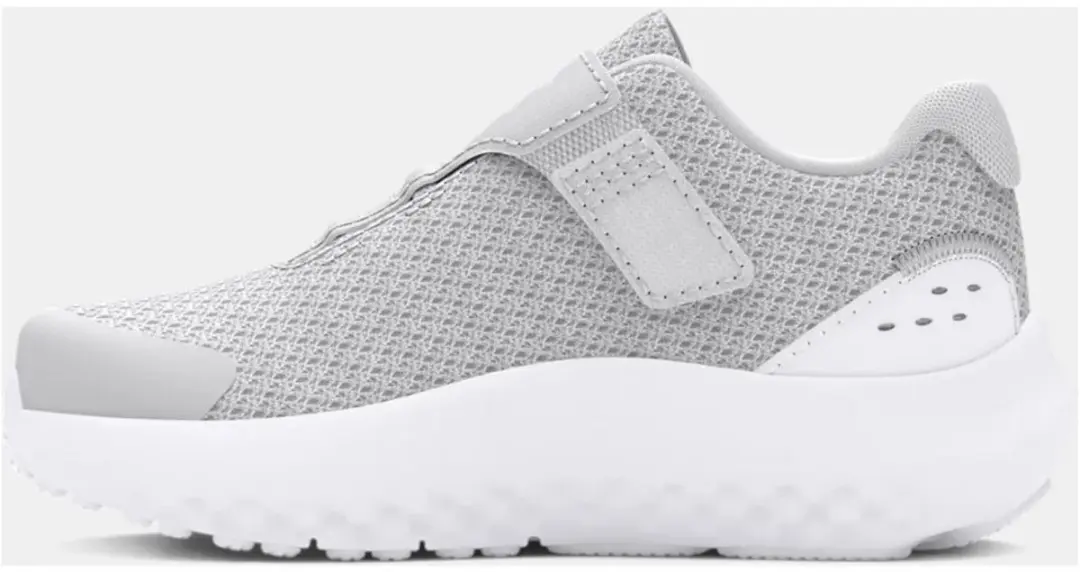 Under Armour UA Ginf Surge 4 Ac Kindersneaker 26 - Grijs