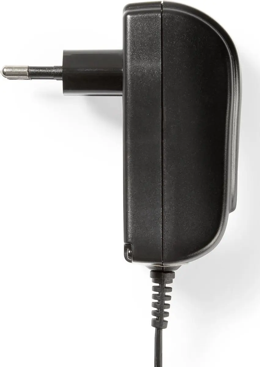 Nedis ACPA002 Universele AC-Stroomadapter 18W - Zwart