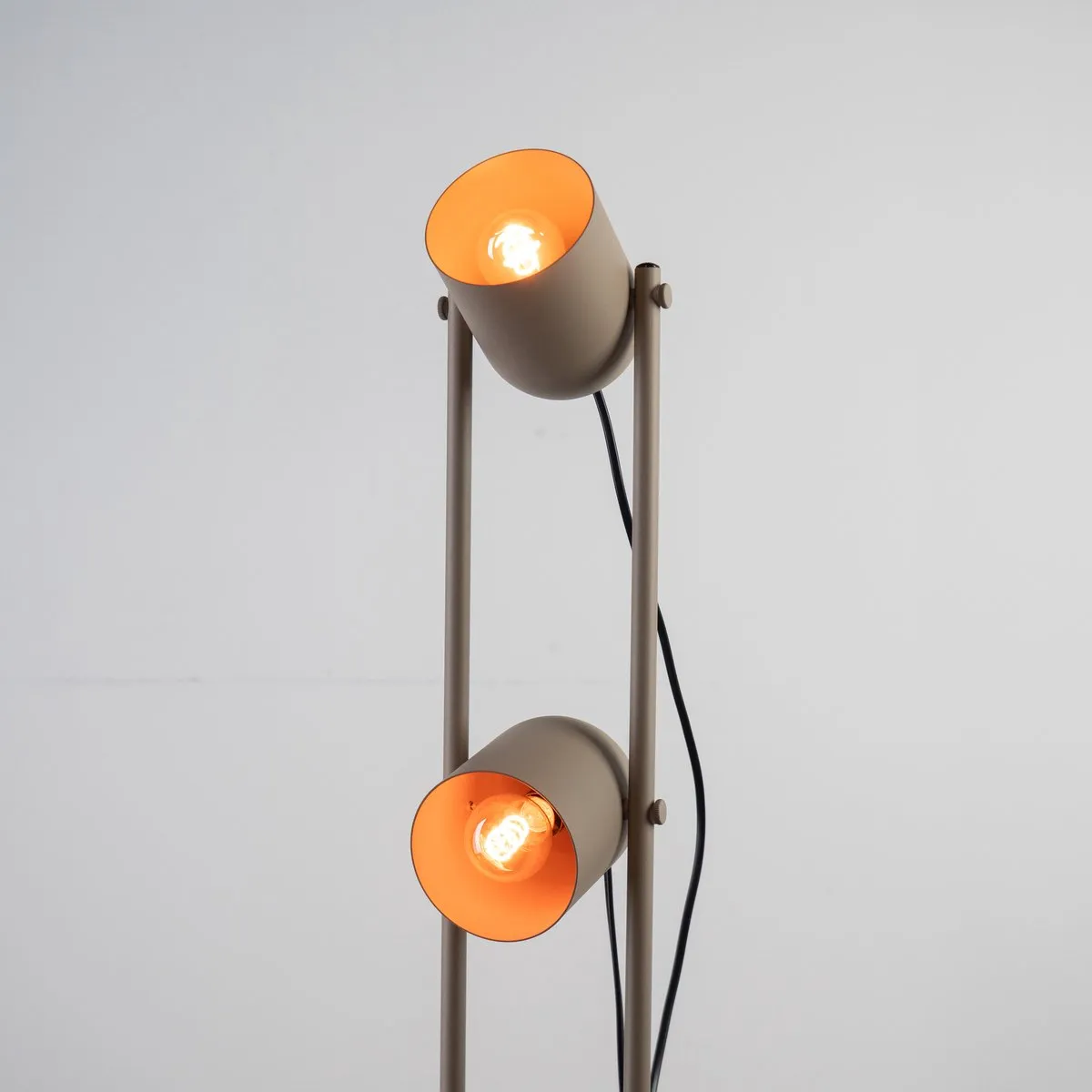 Eglo Tilston Vloerlamp E14 - 142.5 cm - Zandkleur