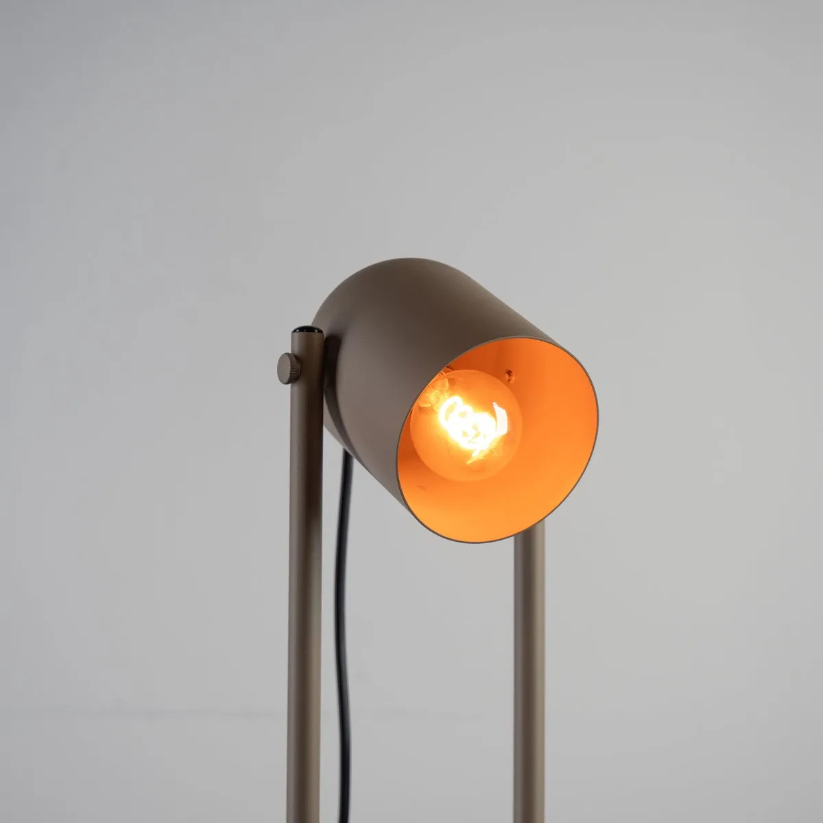 Eglo Tilston Vloerlamp E14 - 142.5 cm - Zandkleur