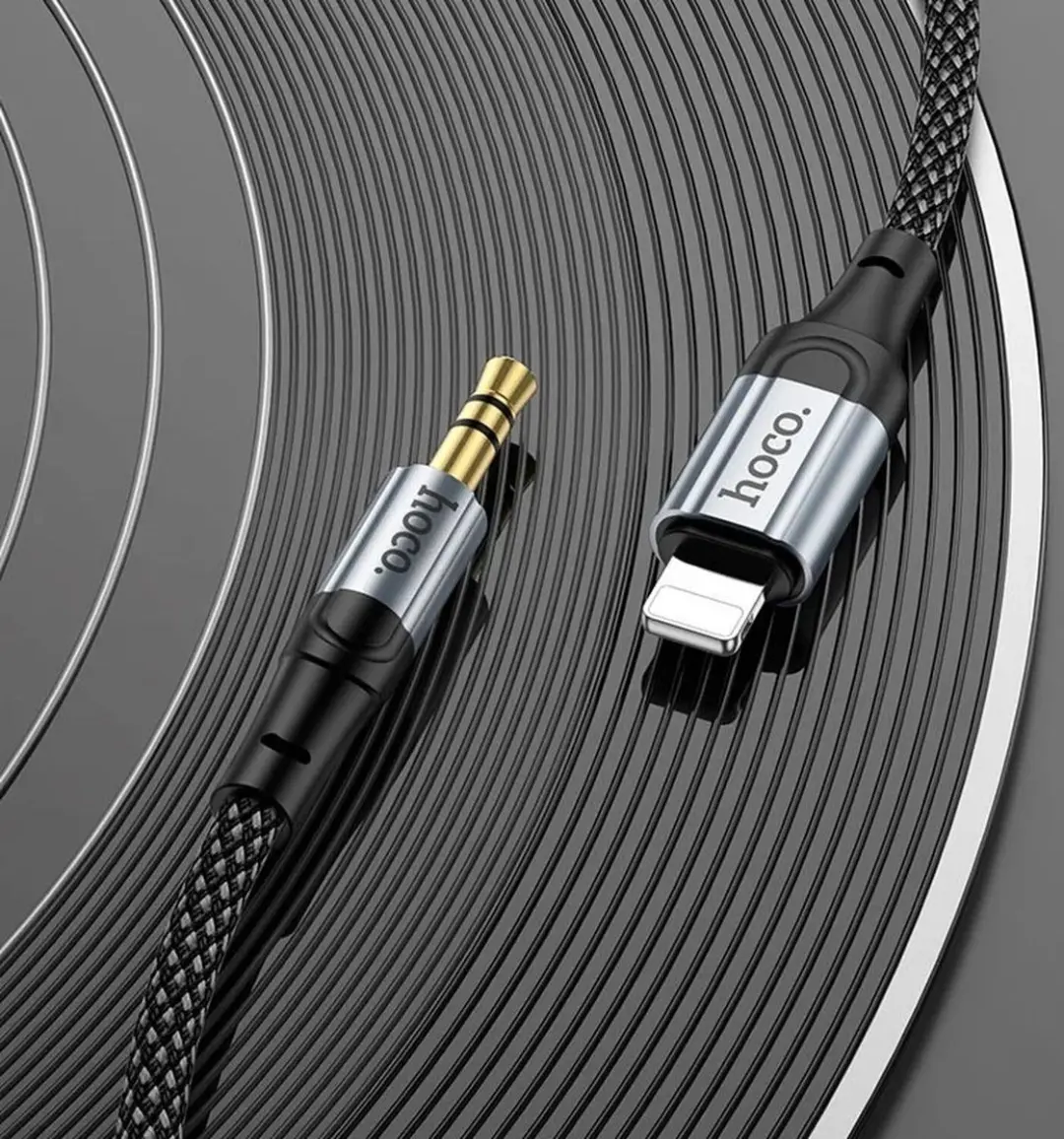 Hoco UPA26 Lightning naar 3.5mm Jack Audiokabel - 1M - Zwart