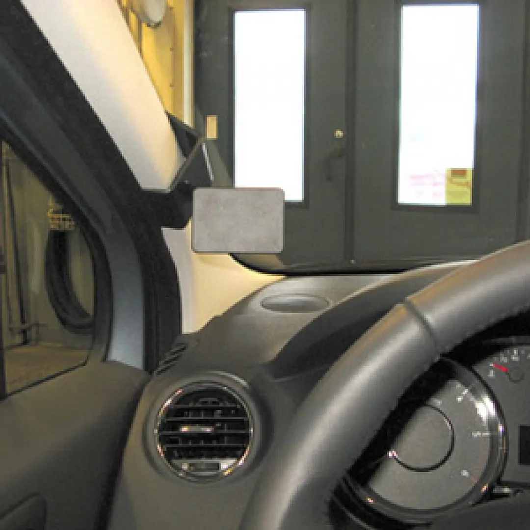 Brodit ProClip Zwart Kunststof Houder - Peugeot 5008 2010-2017 - Left Mount - 804441 - afbeelding 2 van 5