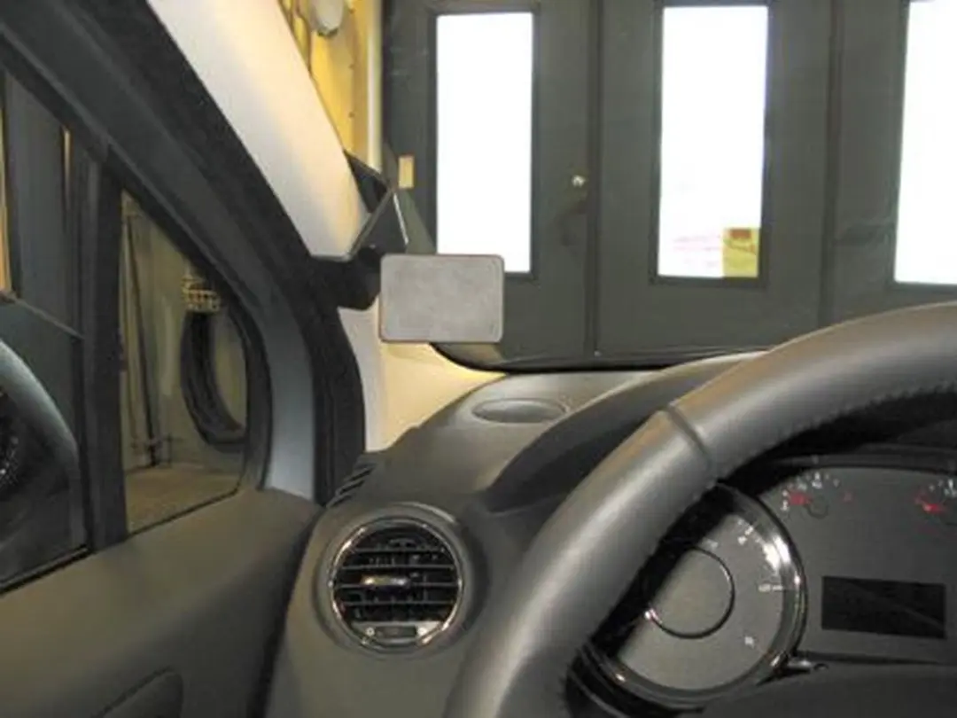 Brodit ProClip Zwart Kunststof Houder - Peugeot 5008 2010-2017 - Left Mount - 804441 - afbeelding 5 van 5