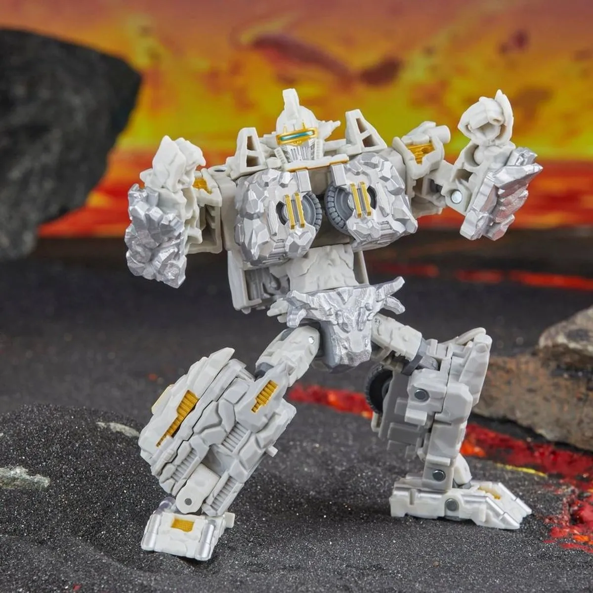 Hasbro Transformers Legacy United Infernac Nucleous - Multi