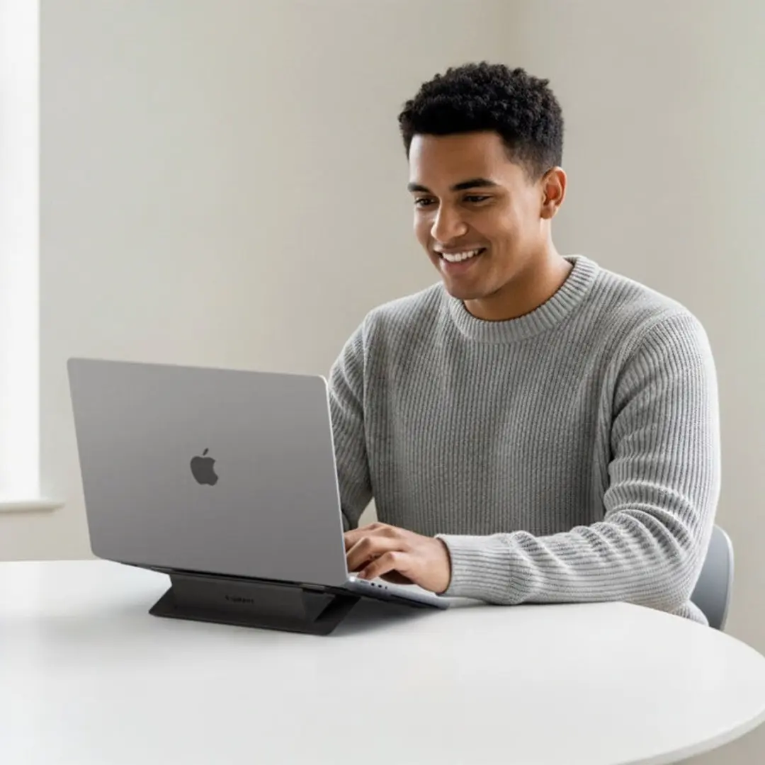 Spigen SlimFold AMP10401 Laptopstandaard 16" - Zwart
