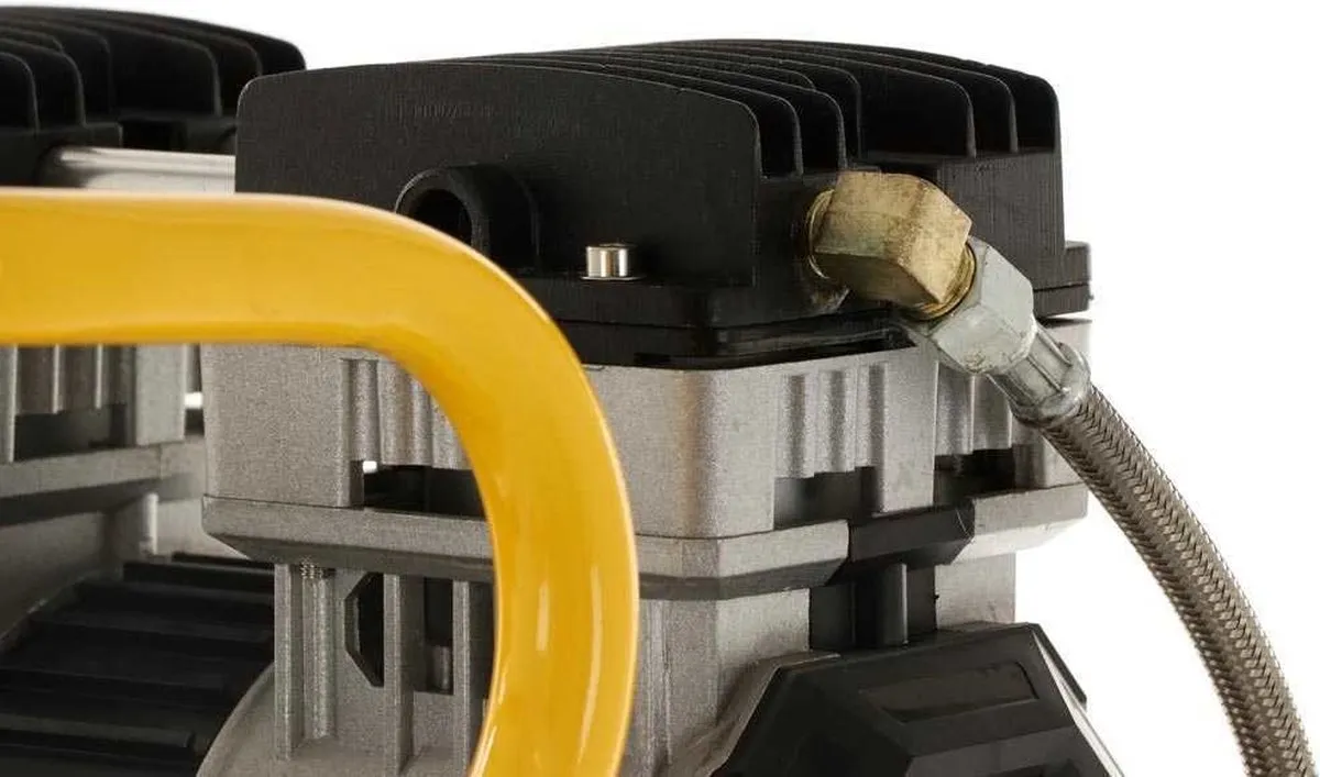Stanley B2DV2G4STN706 Olievrije Compressor 750W - 8 bar