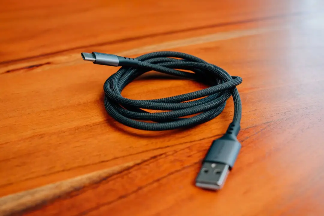 Verbatim USB-A naar USB-C Kabel 120cm - Transparant