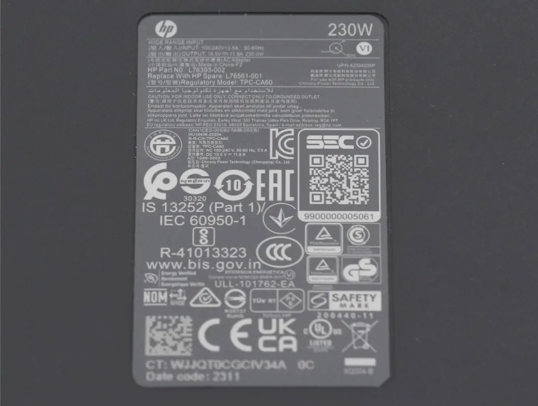 HP 677766-003 Oplader 230W