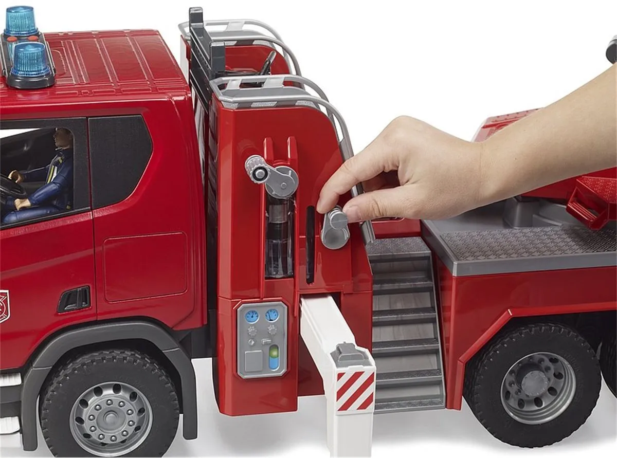 Bruder Scania Super 560R Brandweerwagen - Waterpomp Licht Geluid