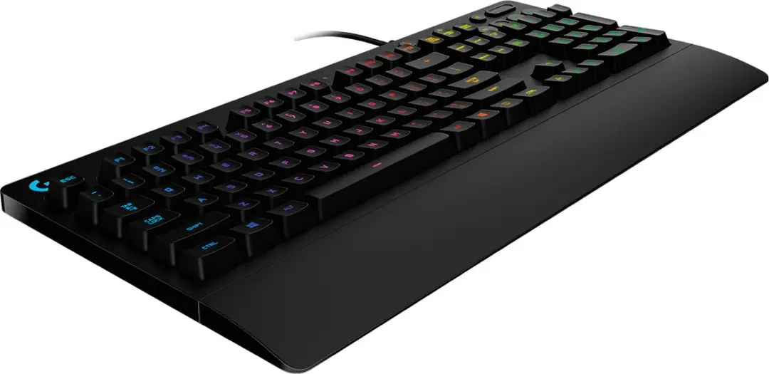 Logitech G213 toetsenbord USB QWERTY Pan Nordic Zwart