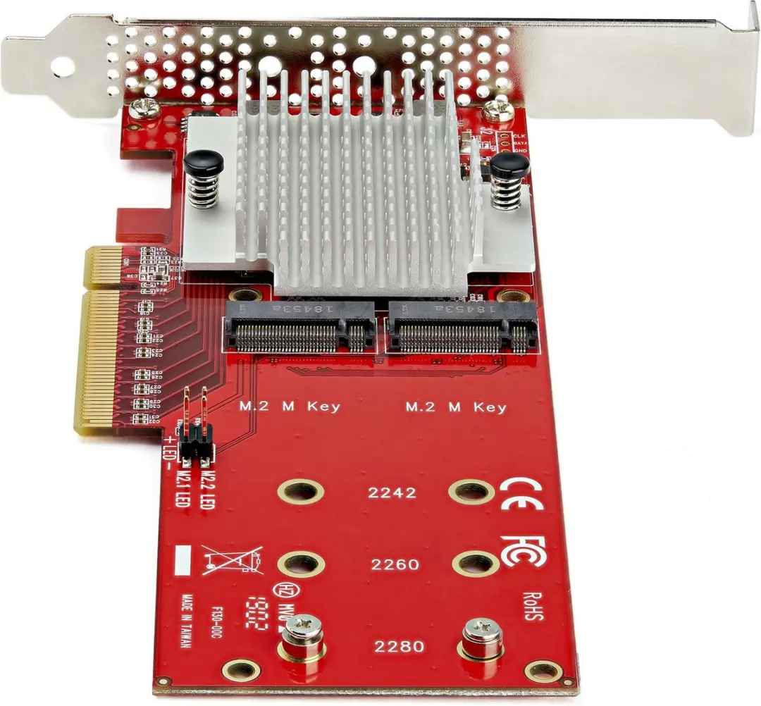 Startech PEX8M2E2 PCIe M.2 SSD-kaart - Meerkleurig