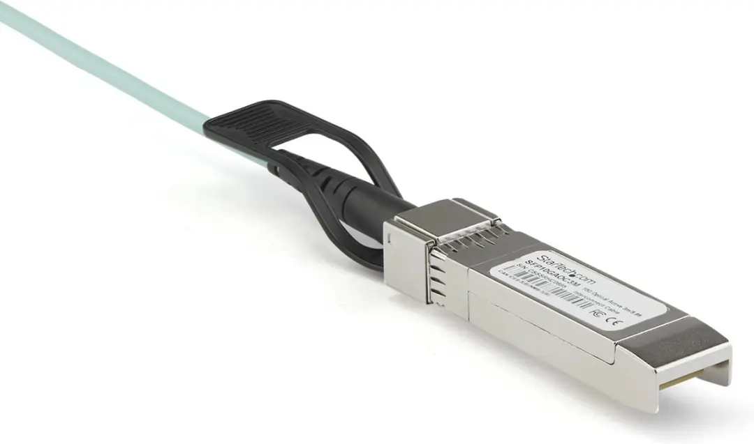 Startech SFP+ AOC 10G 2m Actieve Optische Kabel - Lichtblauw