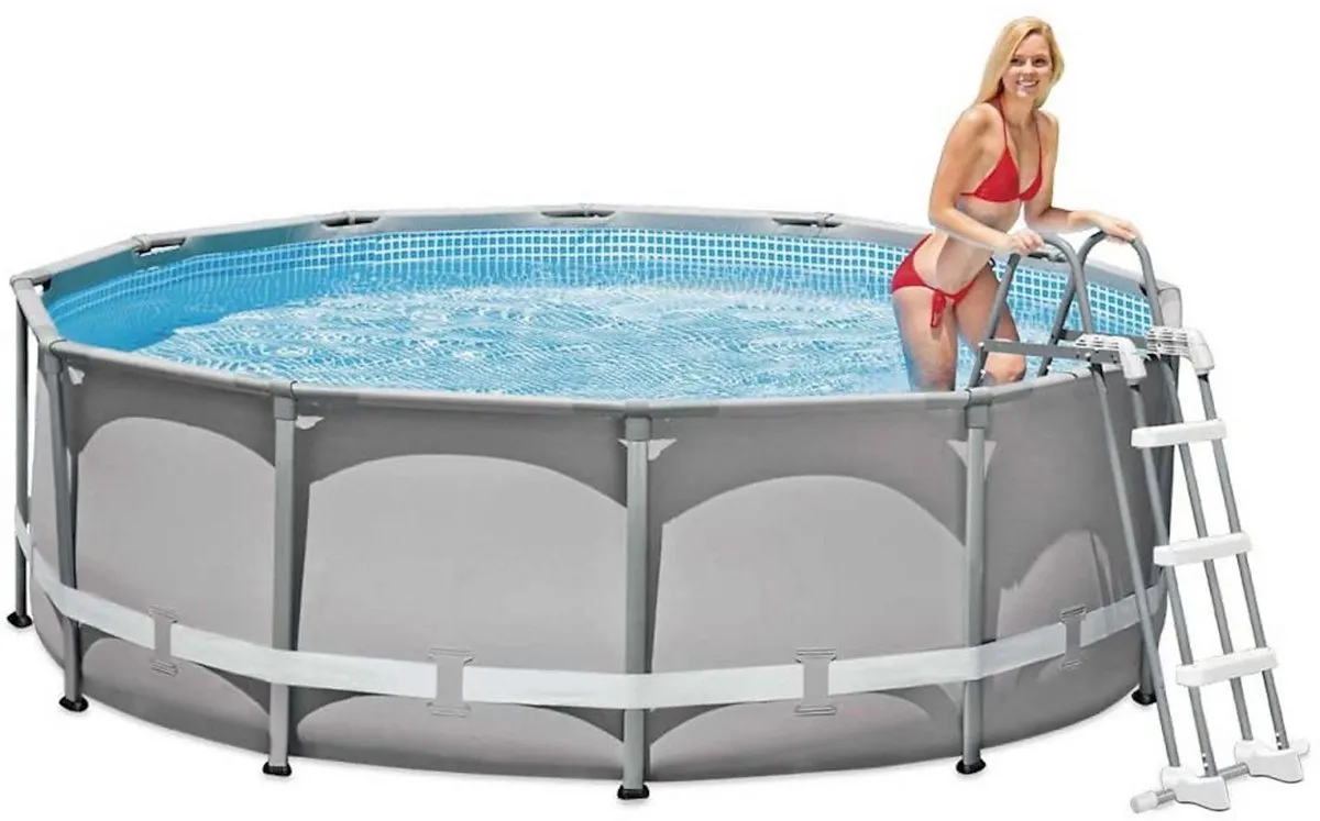 Intex Zwembadtrap 28075-Zilver - 107cm - Voetenbad