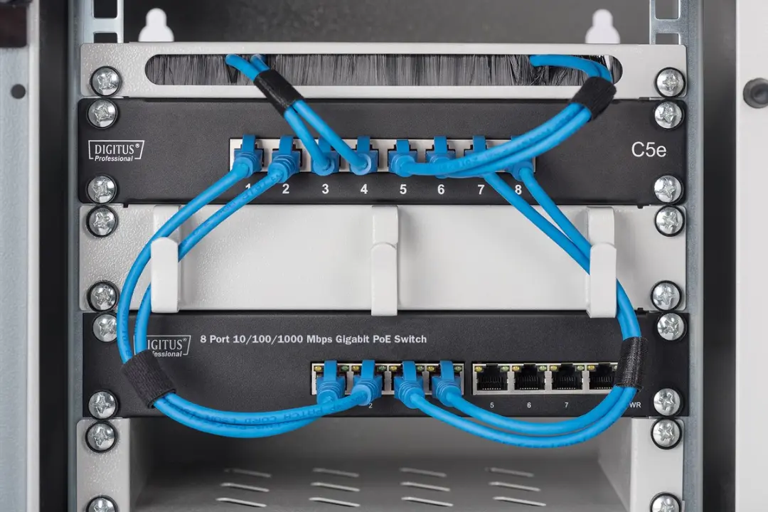 Digitus DN-95317 Netwerk Switch 8 Poorten PoE