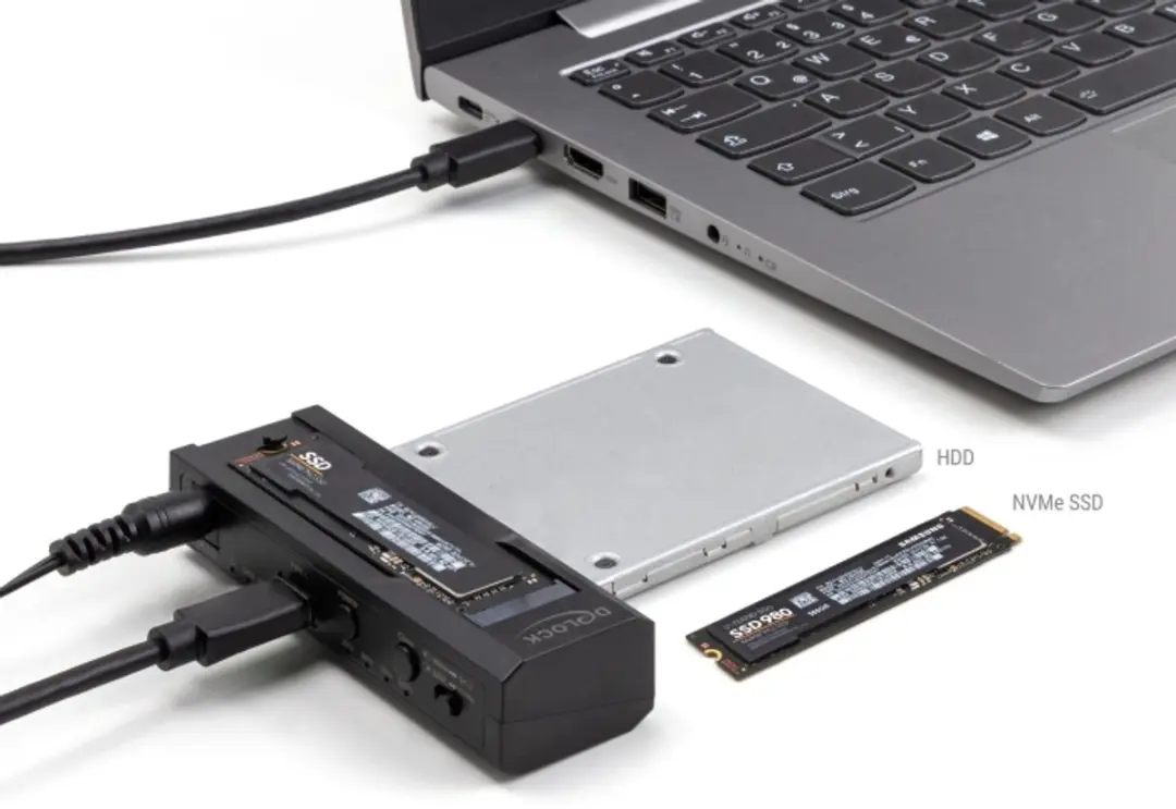 Delock 64252 USB Type-C Converter - M.2 NVMe & SATA SSD/HDD - Klonenfunctie - Zwart