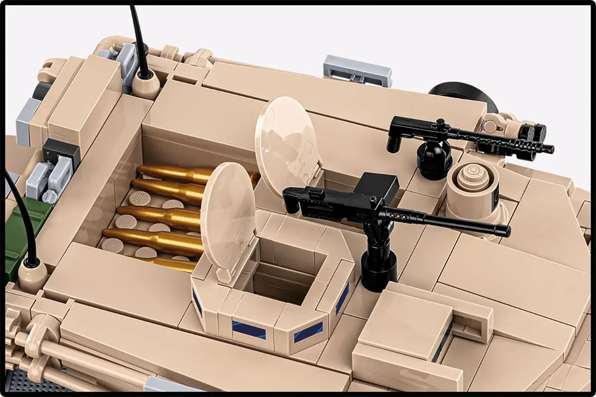 Cobi M1A2 Abrams 1000 Stenen - 1 Minifiguur - Beige