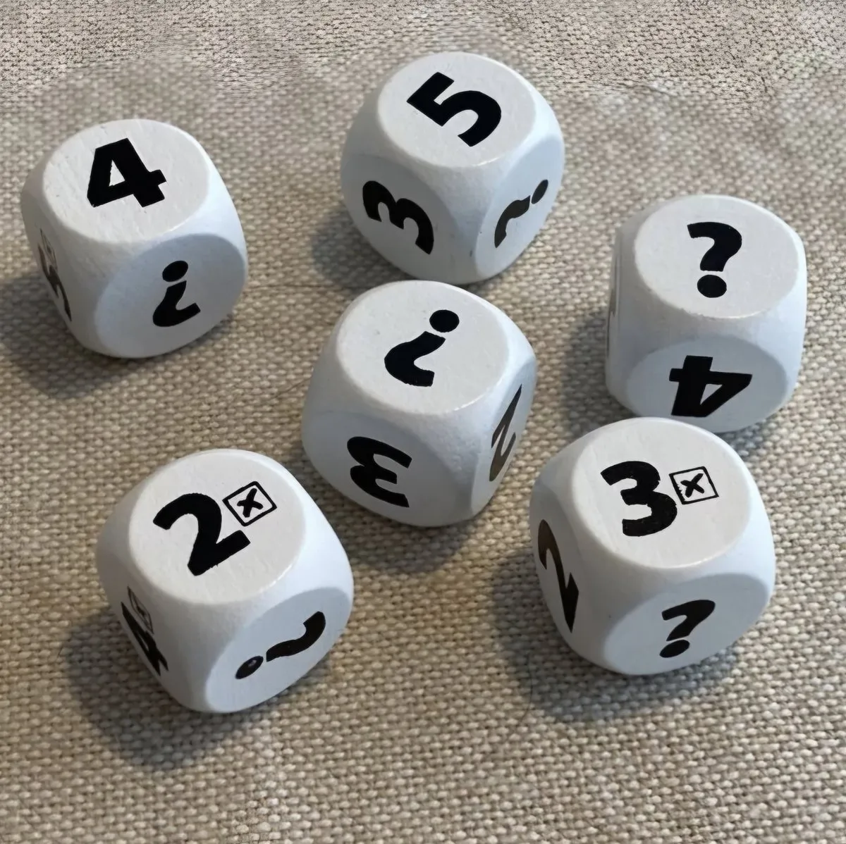 999 Games PrikT Dobbelspel - 4 Spelers - Blauw/Wit