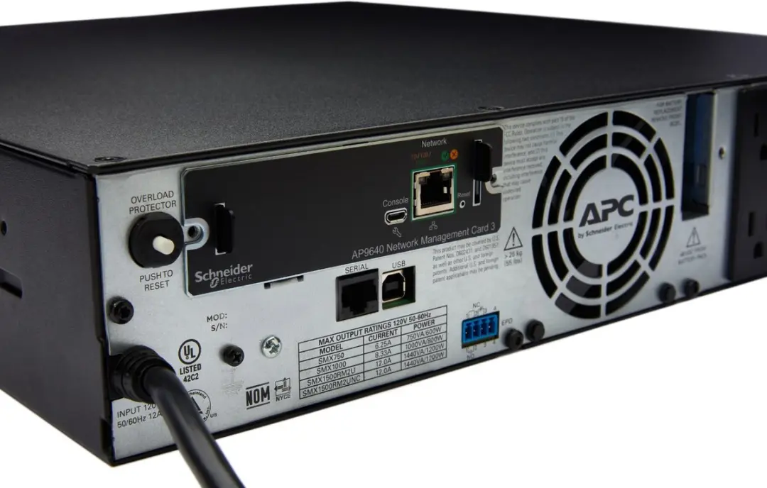 APC AP9640 Netwerkkaart - Groen