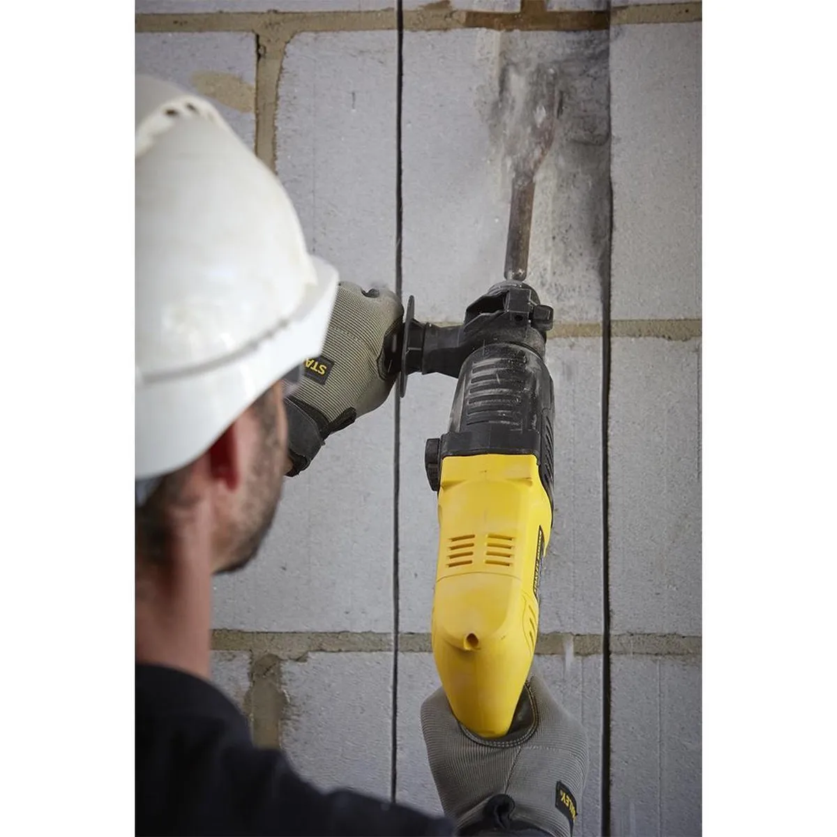 Stanley FatMax 750W SDS-plus Boorhamer SFMEH200K-QS