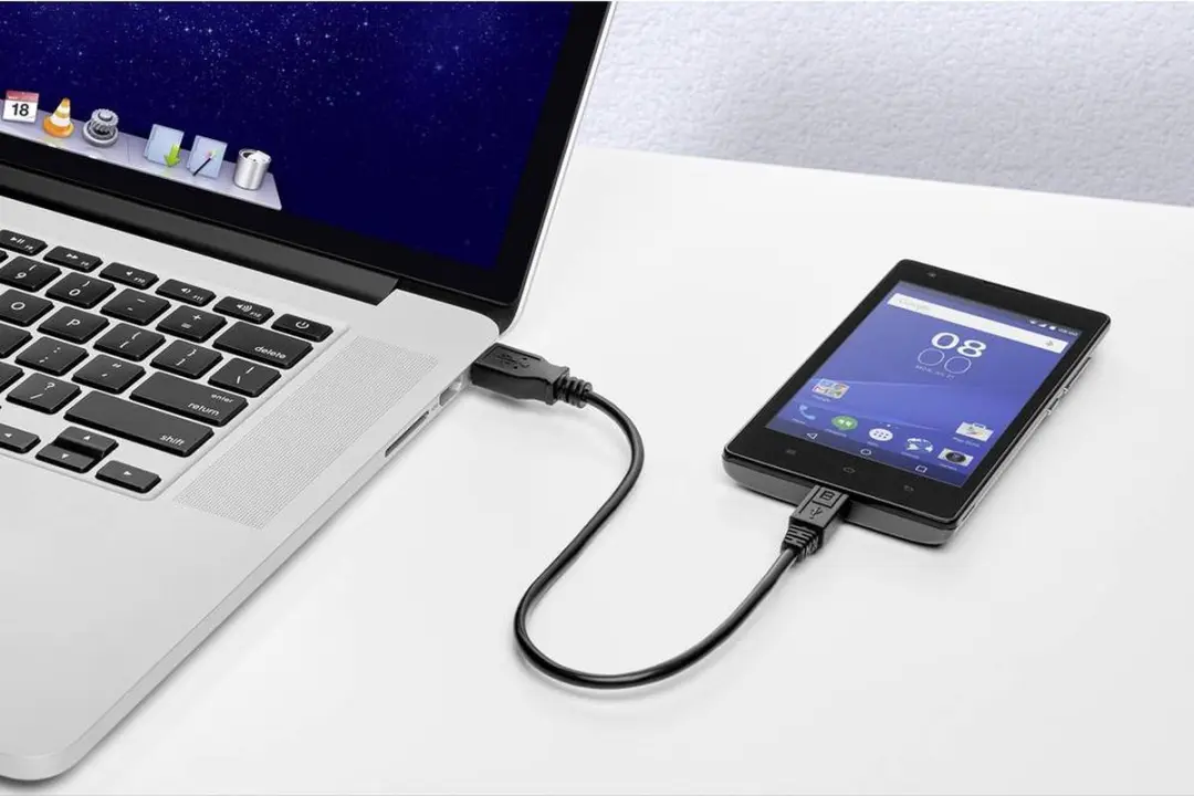 Renkforce USB 2.0 USB-A naar Micro-B Kabel 15cm - Zwart