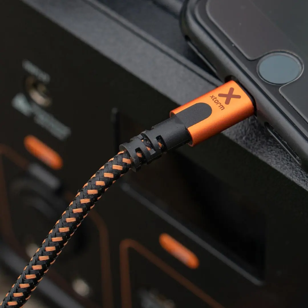 Xtorm Xtreme USB-C naar Lightning Kabel 1.5m - Zwart/Oranje